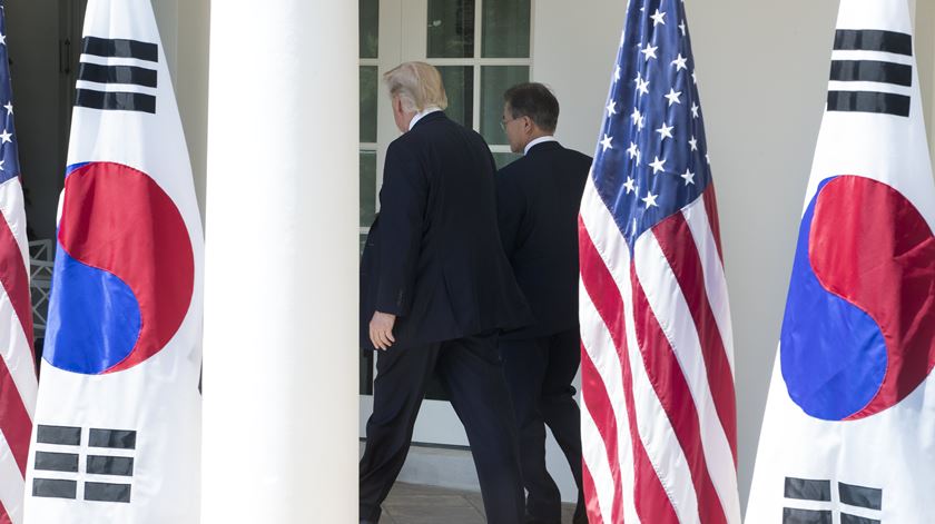 Donald Trump e Moon Jae-in durante o encontro da semana passada na Casa Branca. Foto: Michael Reynolds/EPA