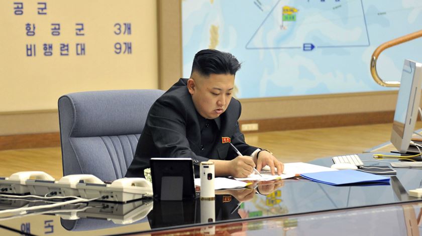 Kim Jong-un vai continuar a esticar a corda até atingir os seus objectivos, dizem especialistas. Foto: KCNA/EPA