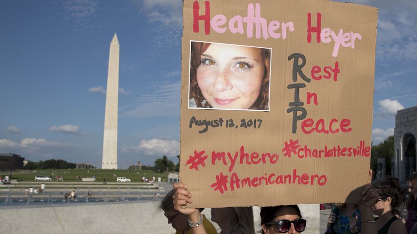 Ataque em agosto de 2017 provocou a morte de Heather Heyer. Foto: Michael Reynolds/EPA