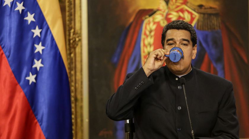 "Nicolás Maduro tenta lançar o isco aos EUA" com o objetivo de dar azo a uma "guerra de palavras", diz Michael Coppedge. Foto: Cristian Hernandez/EPA