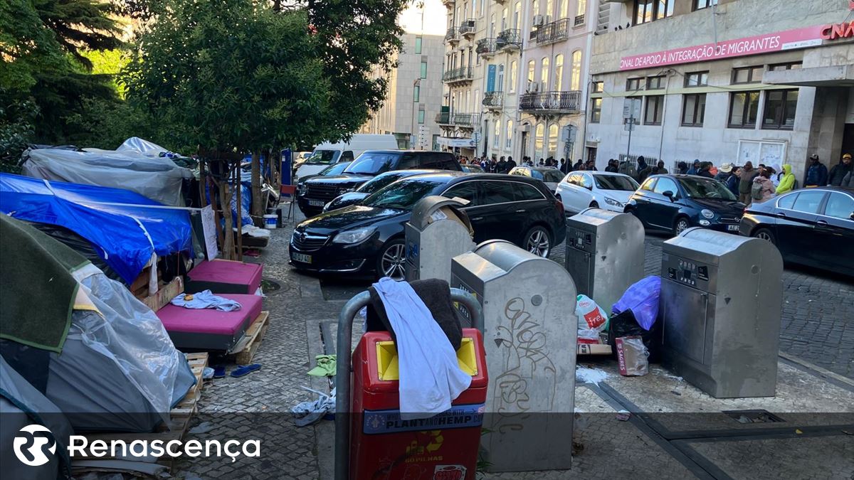 Sem-abrigo começaram a ocupar edifícios devolutos em Lisboa