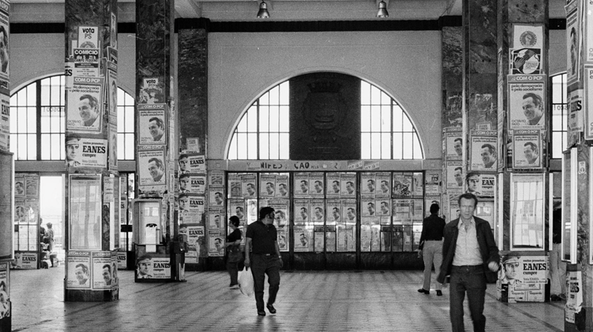 Vista interior da estação Sul e Sueste, 1976.Foto: Associação  de Turismo de Lisboa