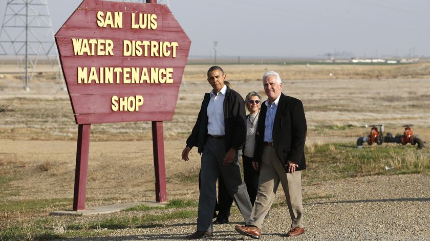 Jim Costa, com o de Barack Obama, tentou lutar contra a seca numa das zonas mais pobres dos Estados Unidos. Foto: Kevin Lamarque/Reuters