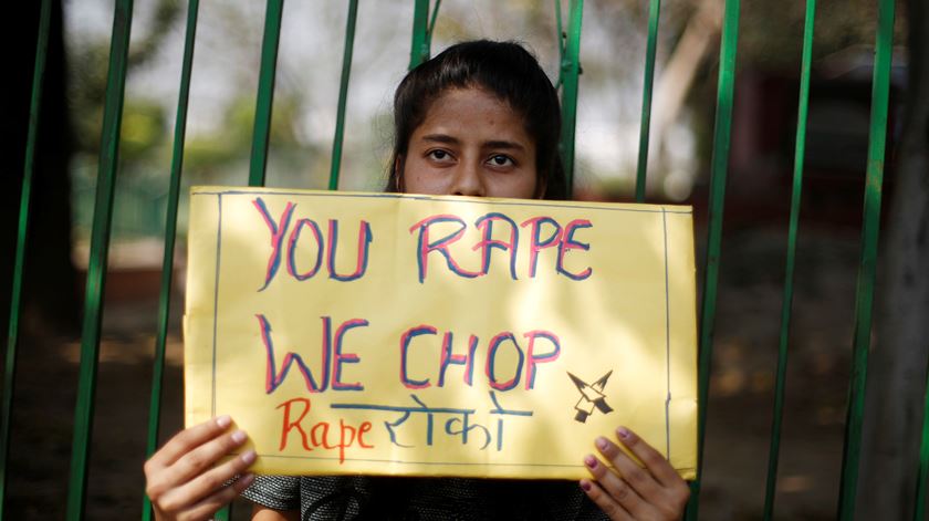 Protesto contra as violações na Índia. Foto: Adnan Abidi/Reuters (arquivo)