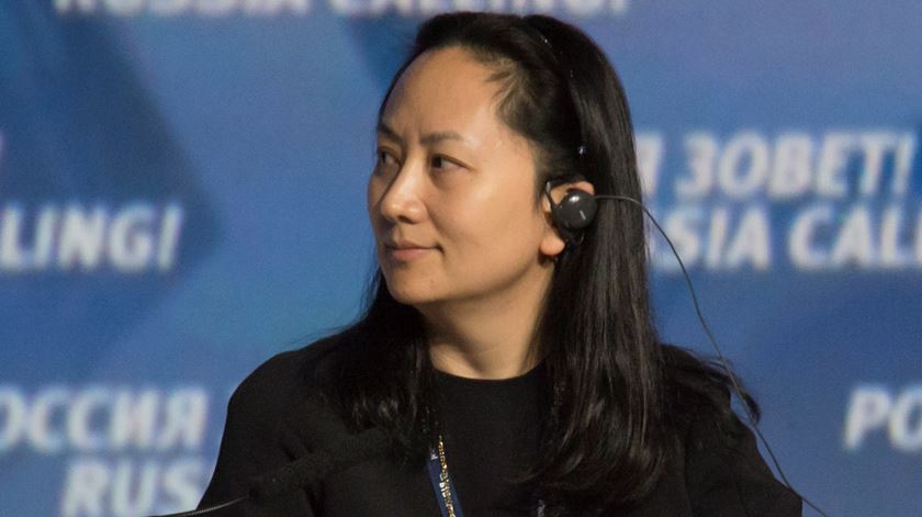 Wanzhou Meng, diretora financeira empresa chinesa Huawei, detida no Canadá. Foto: Alexander Bibik/Reuters