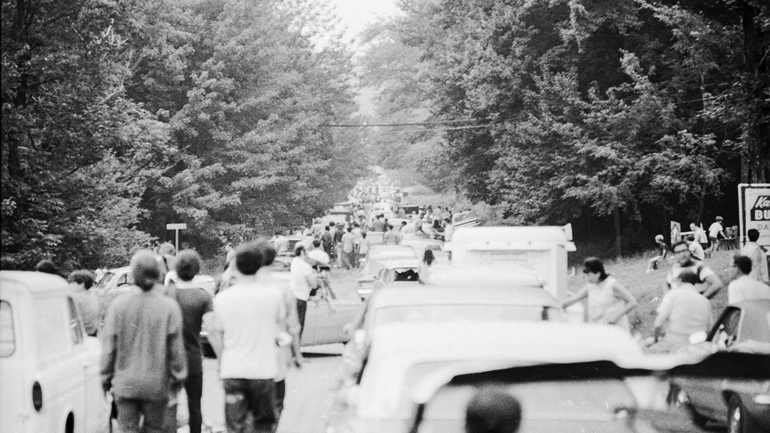 Trânsito no Festival Woodstock, em 1969. Foto: Reuters