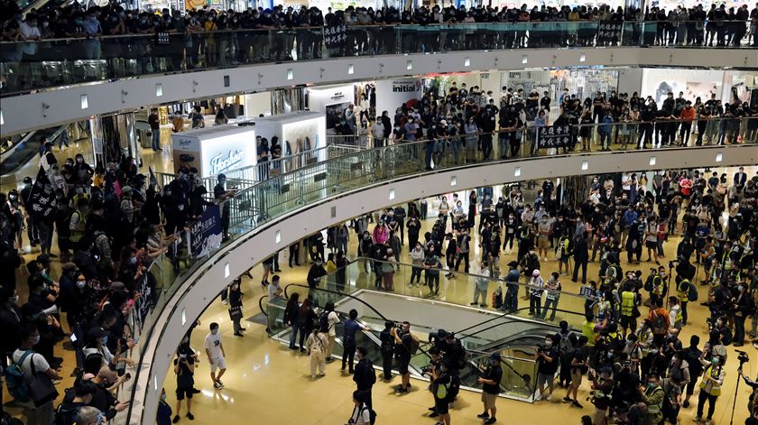 Os centros comerciais têm sido um palco habitual das manifestações em Hong Kong. Foto: Tyrone Siu/Reuters