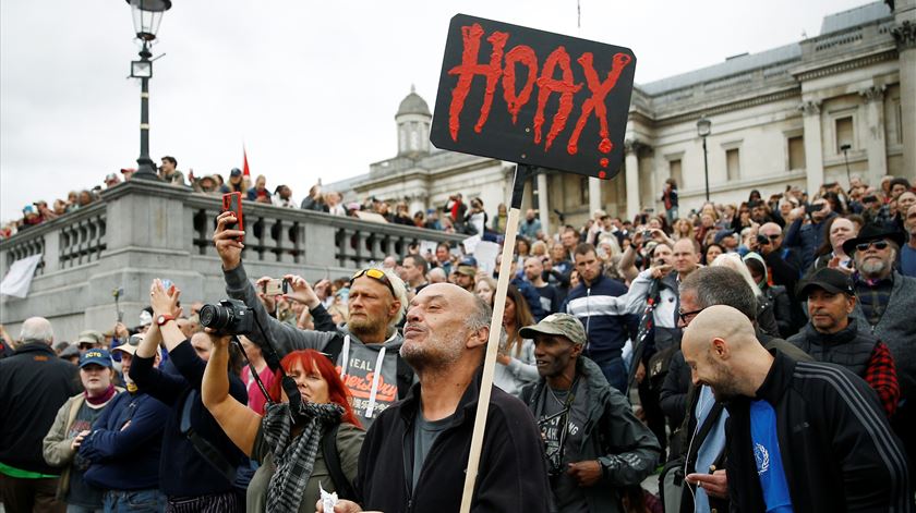 Protestos anti-restrições e medidas Covid-19, em Londres, Reino Unido. Foto: Henry Nicholls/Reuters