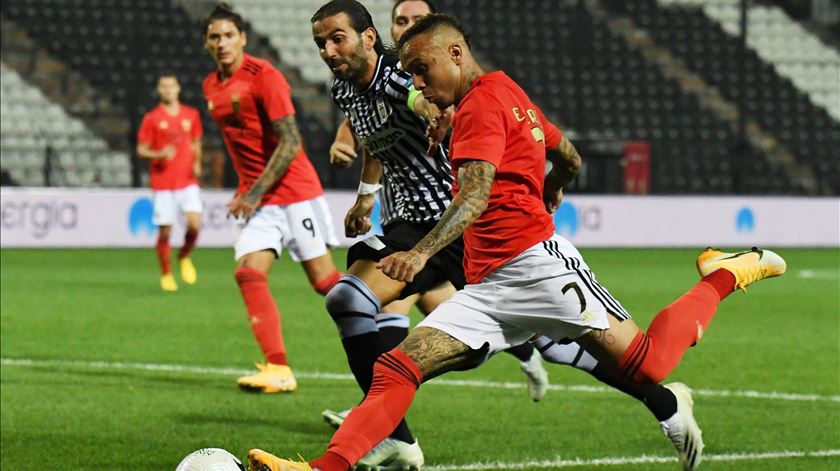 Benfica-Famalicão dá o pontapé de saída da I Liga. Foto: Alexandros Avramidis/Reuters