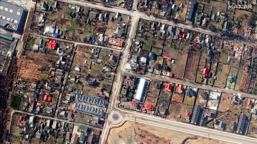 Imagem satélite da destruição em Bucha a 31 de março, durante a ocupação das tropas russas. Foto: Maxar Technologies/Reuters