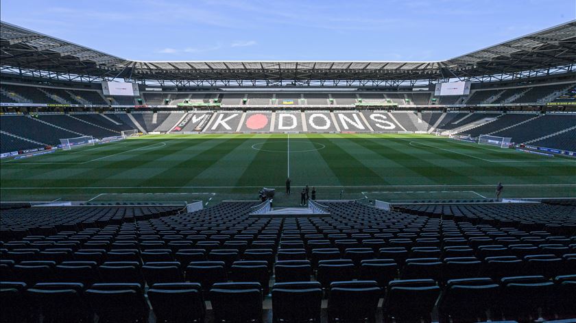 Stadium MK (Milton Keynes) - capacidade: 30.000 espectadores. Receberá uma das meias-finais. Foto: Simon Whitehead/News Images/Sipa/Reuters