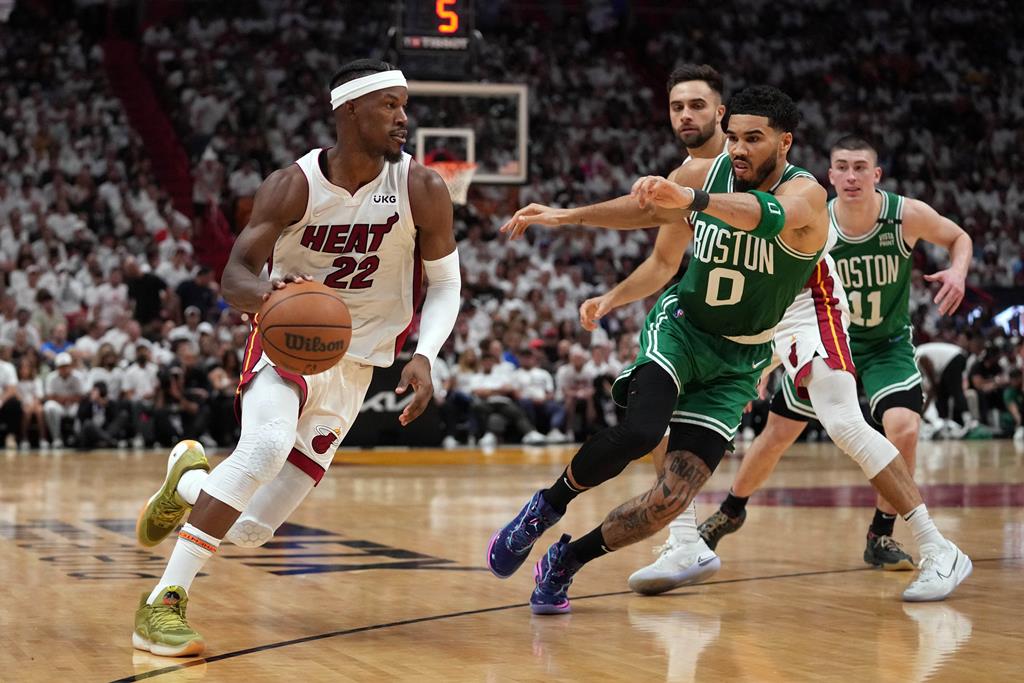 Miami Heat e LA Lakers nas finais de conferência da NBA - Basquetebol -  SAPO Desporto