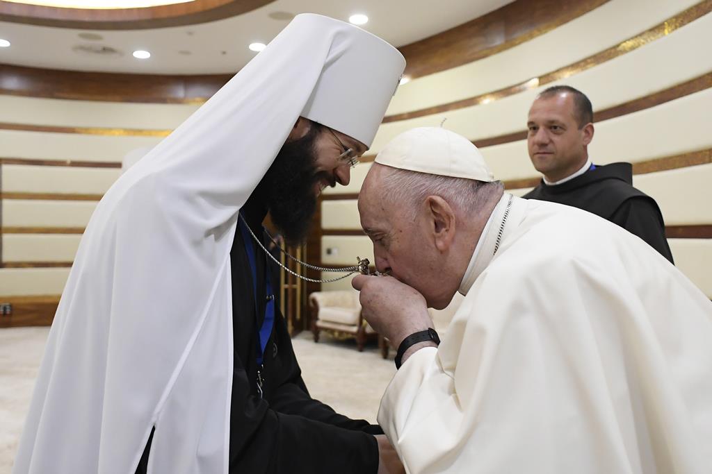 Papa no Cazaquistão. Francisco encontrou-se com representante da Igreja Ortodoxa Russa, Anton de Volokolamsk. Foto: Sipa USA