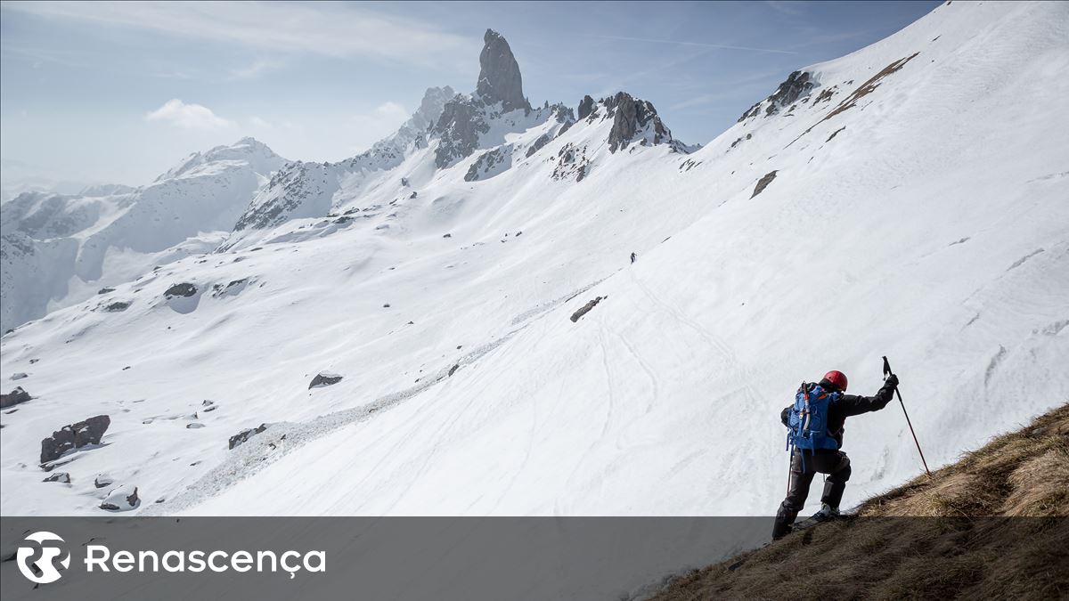 Degelo de glaciares altera fronteira entre Suíça e Itália