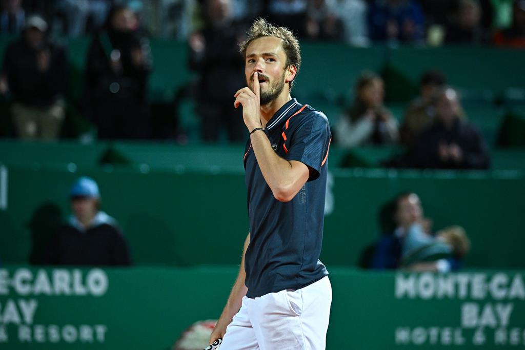 US Open: Djokovic encontra Medvedev na final após derrota de Alcaraz, Ténis