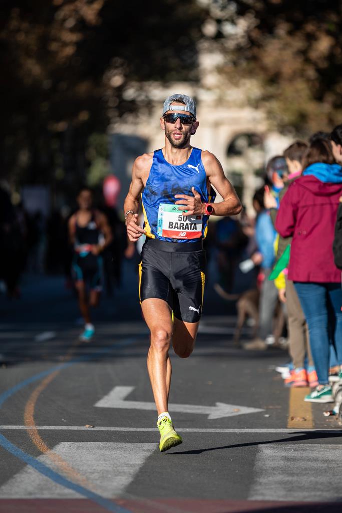 Samuel Barata na maratona de Valência . Foto: IMAGO/Beautiful Sports/Reuters