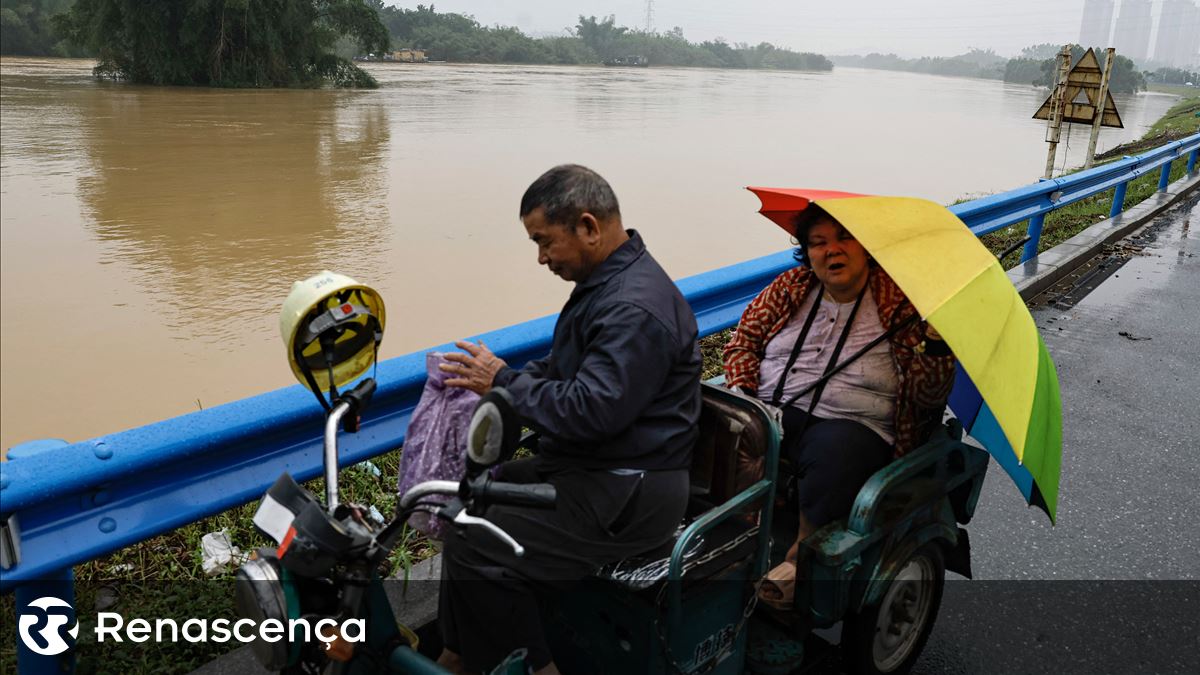 Sul da China está em alerta vermelho devido ao mau tempo