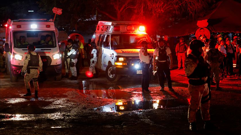 Nove mortos depois de colapso de uma estrutura num evento de campanha no México Foto: Reuters