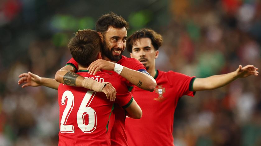 Pukki assusta, mas Portugal vence o primeiro teste rumo ao Euro 2024