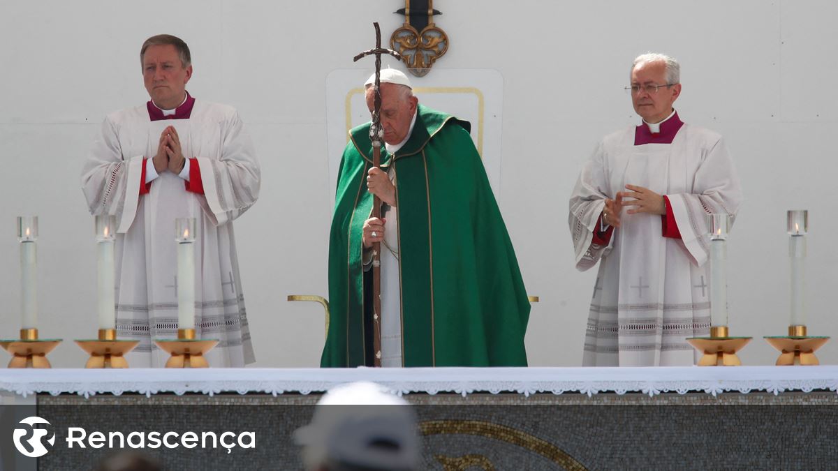 Papa Em Trieste “precisamos Do Escândalo Da Fé Que Ponha O Dedo Na Ferida” Renascença