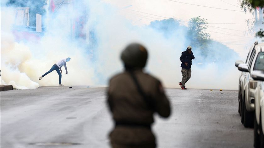 Moçambique. Polícia lança gás lacrimogéneo para dispersar manifestação