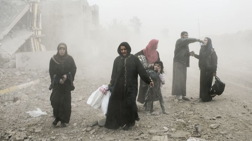 Civis apanhados no meio da batalha de Mossul. Fotos: Amnistia Internacional