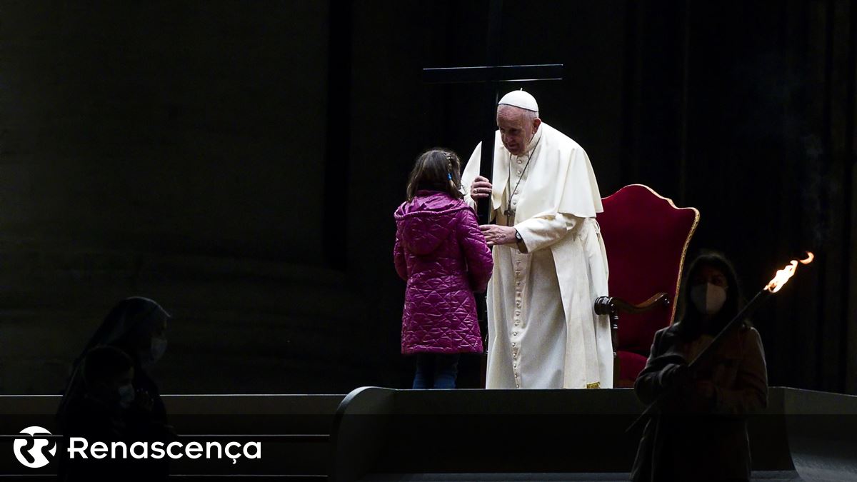 Papa. “É escandaloso que em plena pandemia não cessem as guerras