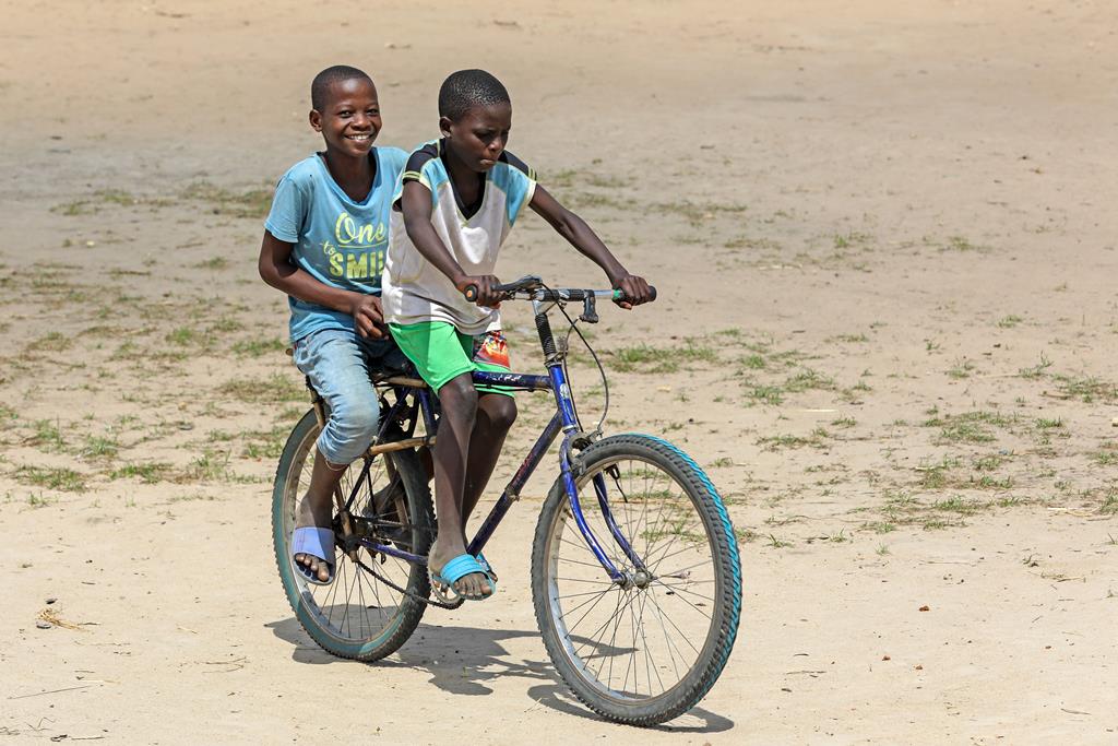 A vida faz-se com normalidade em Moçambique e com os cuidados habituais. Foto: João Relvas/EPA