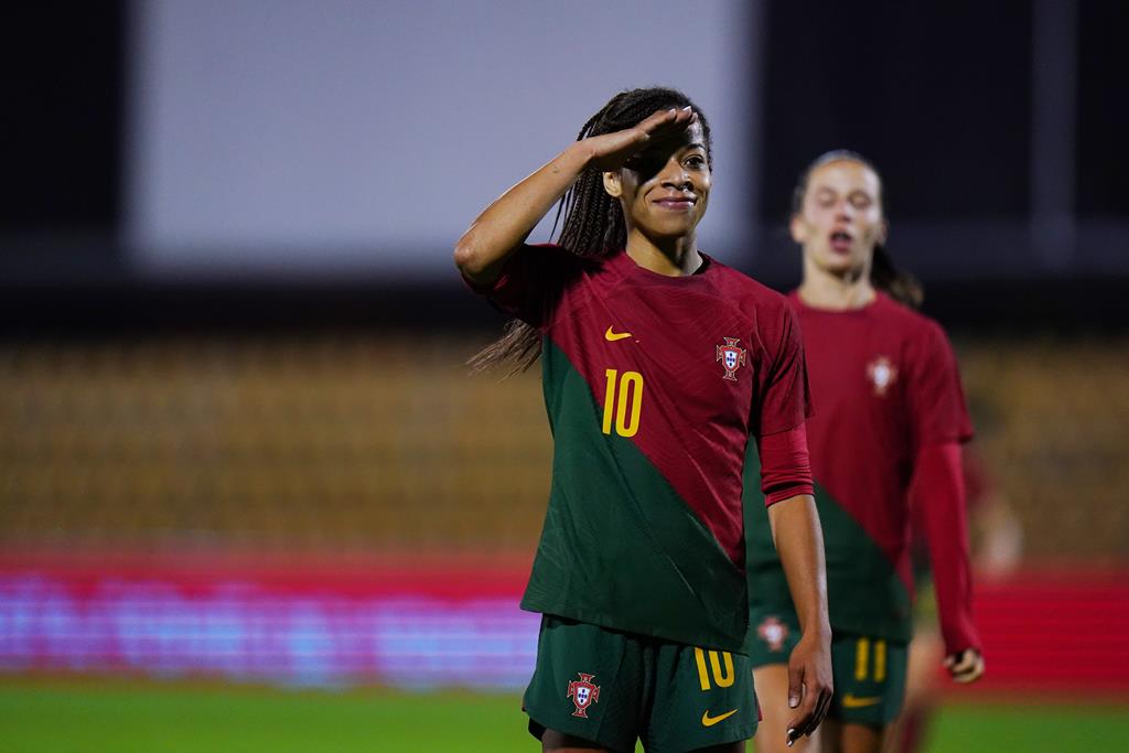 Portugal joga play-off para o Mundial feminino com Camarões ou Tailândia  - Renascença