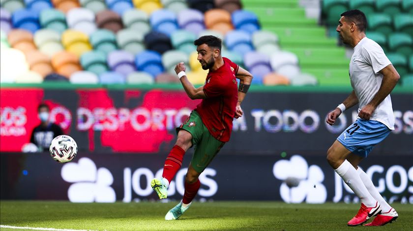 Bruno Fernandes é o jogador com mais tempo de jogo na Europa este ano