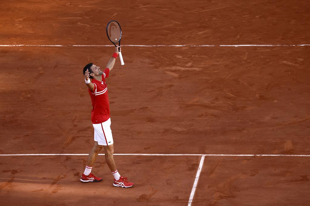 Novak Djokovic venceu o torneio de Roland Garros em 2021. Foto: Yoan Valat/EPA