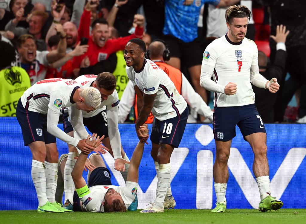 Harry Kane marcou golo decisivo da Inglaterra contra a Dinamarca nas meias-finais do Euro 2020. Foto: Andy Rain/EPA