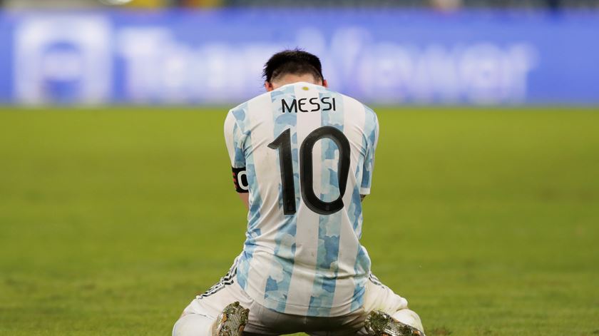 Lionel Messi ganha pela primeira vez a Copa América. Foto: Andre Coelho/EPA