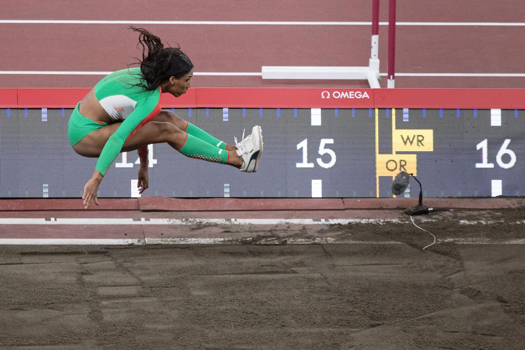 A atleta portuguesa conseguiu bater por três vezes o recorde nacional de 14.66 metros. Foto: José Coelho/Lusa