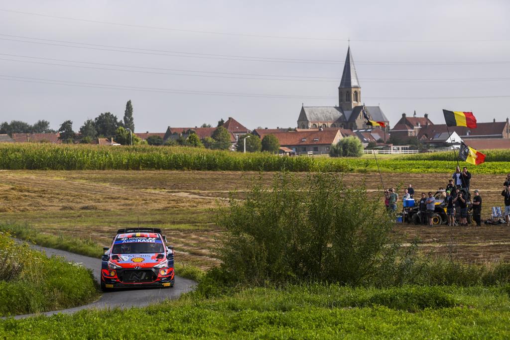 Thierry Neuville, Hyundai i20, conquista rali de Ypres, na Bélgica. Foto: Reporter Images/EPA