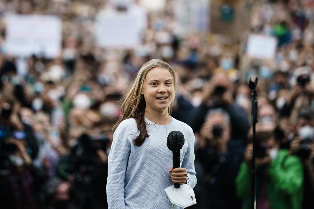 Greta Thunberg em Berlim. Foto: Clemens Bilan/EPA