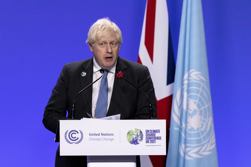 Boris Johnson em conferência de imprensa durante COP26. Foto: Robert Perry/EPA