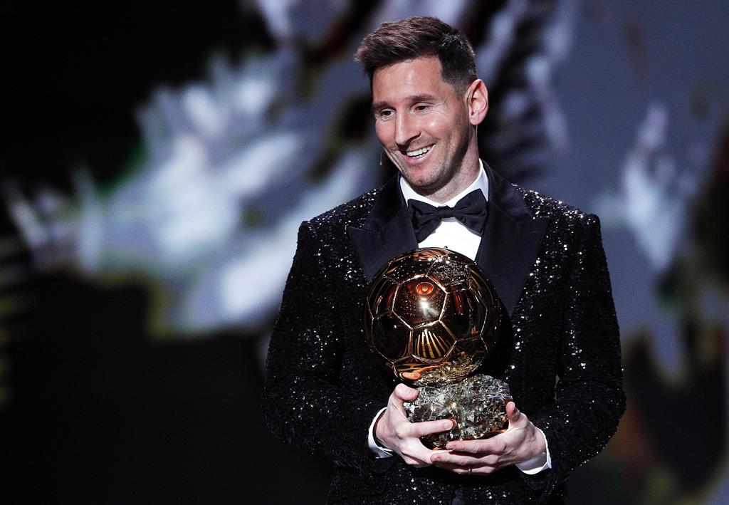 Bola de Ouro: Messi ganha prêmio de melhor do mundo pela 8ª vez - Placar -  O futebol sem barreiras para você