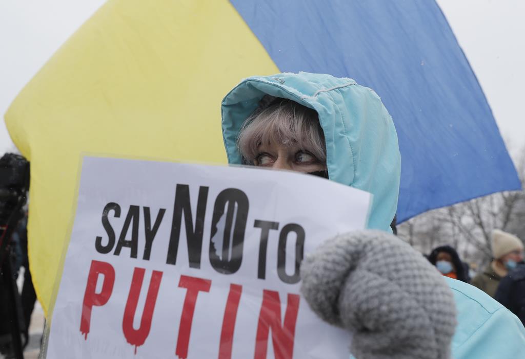 Protesto contra Putin em Kiev, Ucrânia Foto: Sergey Dolzhenko/EPA