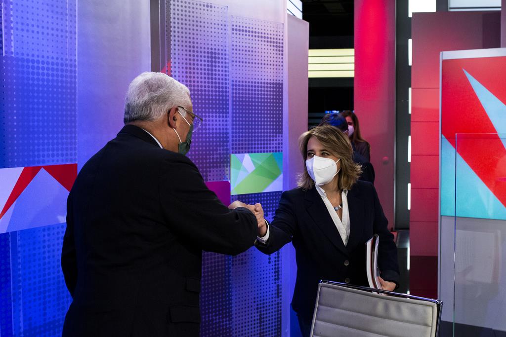 António Costa e Catarina Martins estiveram frente a frente na televisão e houve "fel". Foto: Jose Fernandes/RTP