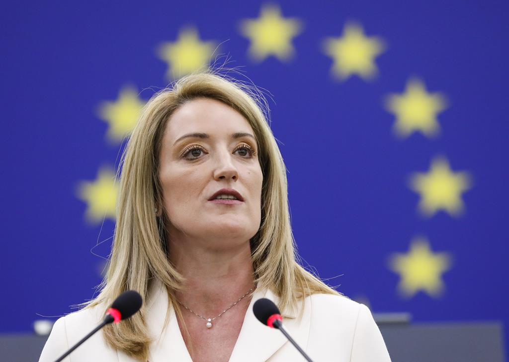 Advogada, de 43 anos, torna-se a terceira mulher a presidir ao Parlamento Europeu. Foto: Julien Warnand/EPA