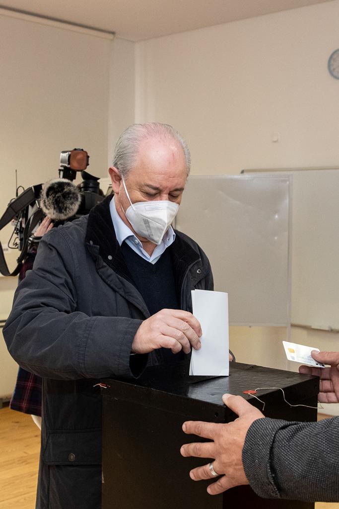 Rui Rio sublinha que é importante ir votar. Foto: José Coelho/Lusa