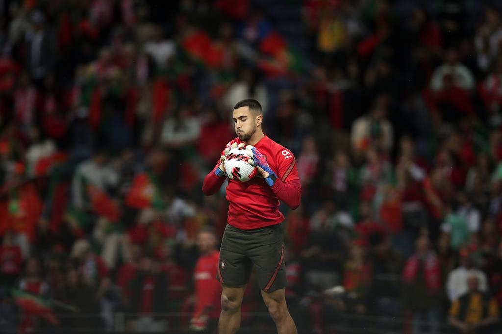 Diogo Costa fez o primeiro jogo oficial pela seleção portuguesa Foto: Estela Silva/EPA