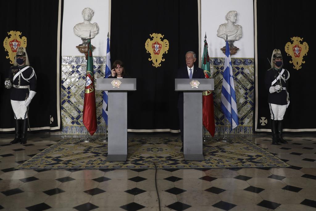 Marcelo Rebelo de Sousa no encontro com a presidente grega, Katerina Sakellaropoulou. Foto: Antonio Cotrim/EPA