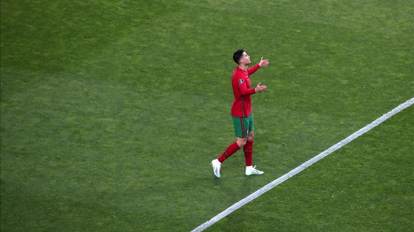 Cristiano Ronaldo lamenta oportunidade perdida. Foto: Estela Silva/Lusa