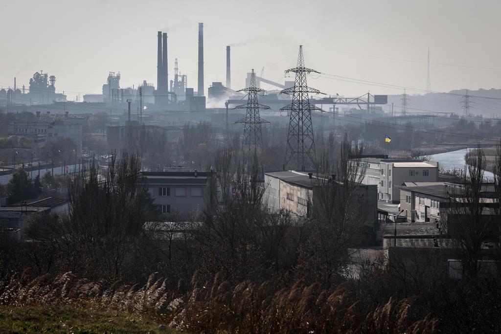 O complexo industrial de Azovstal, em Mariupol Foto: Oleg Petrasyuk/EPA