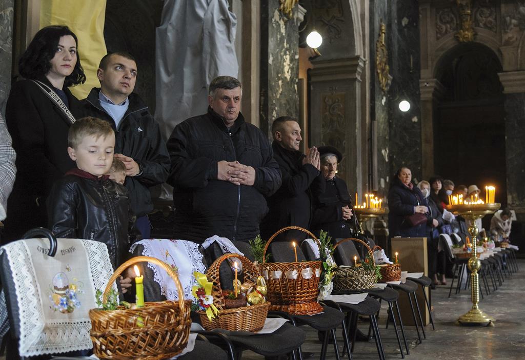 Celebrações da Páscoa Ortodoxa, na Ucrânia Foto: Mykola Tys/EPA