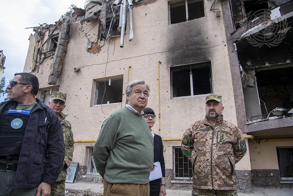 António Guterres visita Irpin na Ucrânia, na semana passada Foto: Eskinder Debebe/Lusa