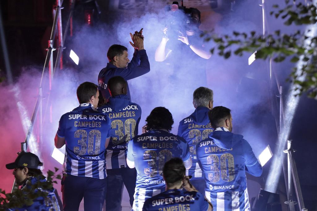 Sérgio Conceição escutou apelo dos adeptos para que continue no FC Porto Foto: Manuel Fernando Araújo/Lusa