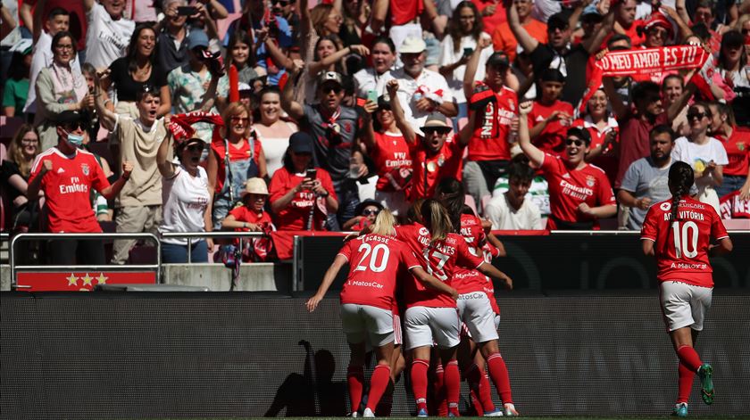 Benfica - Sporting, futebol feminino, no estádio da Luz. Foto: Mário Cruz/Lusa